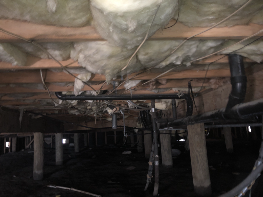 crawl space transformation before picture margate