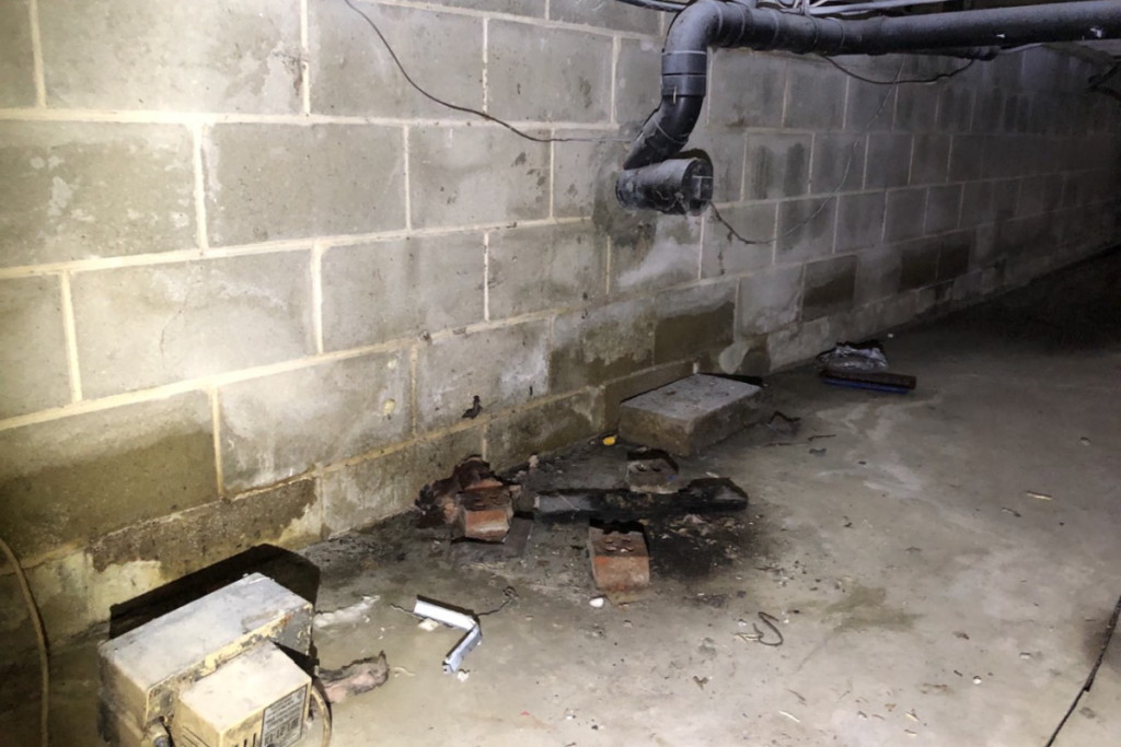 before crawlspace renovation in newport, new jersey