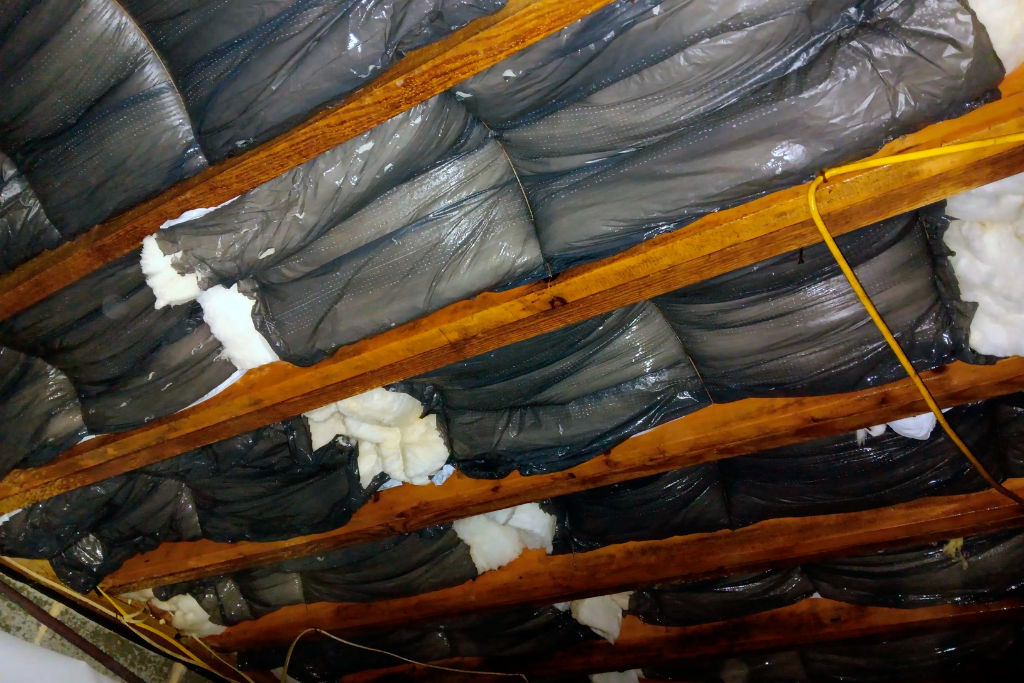 insulation installed in crawlspace